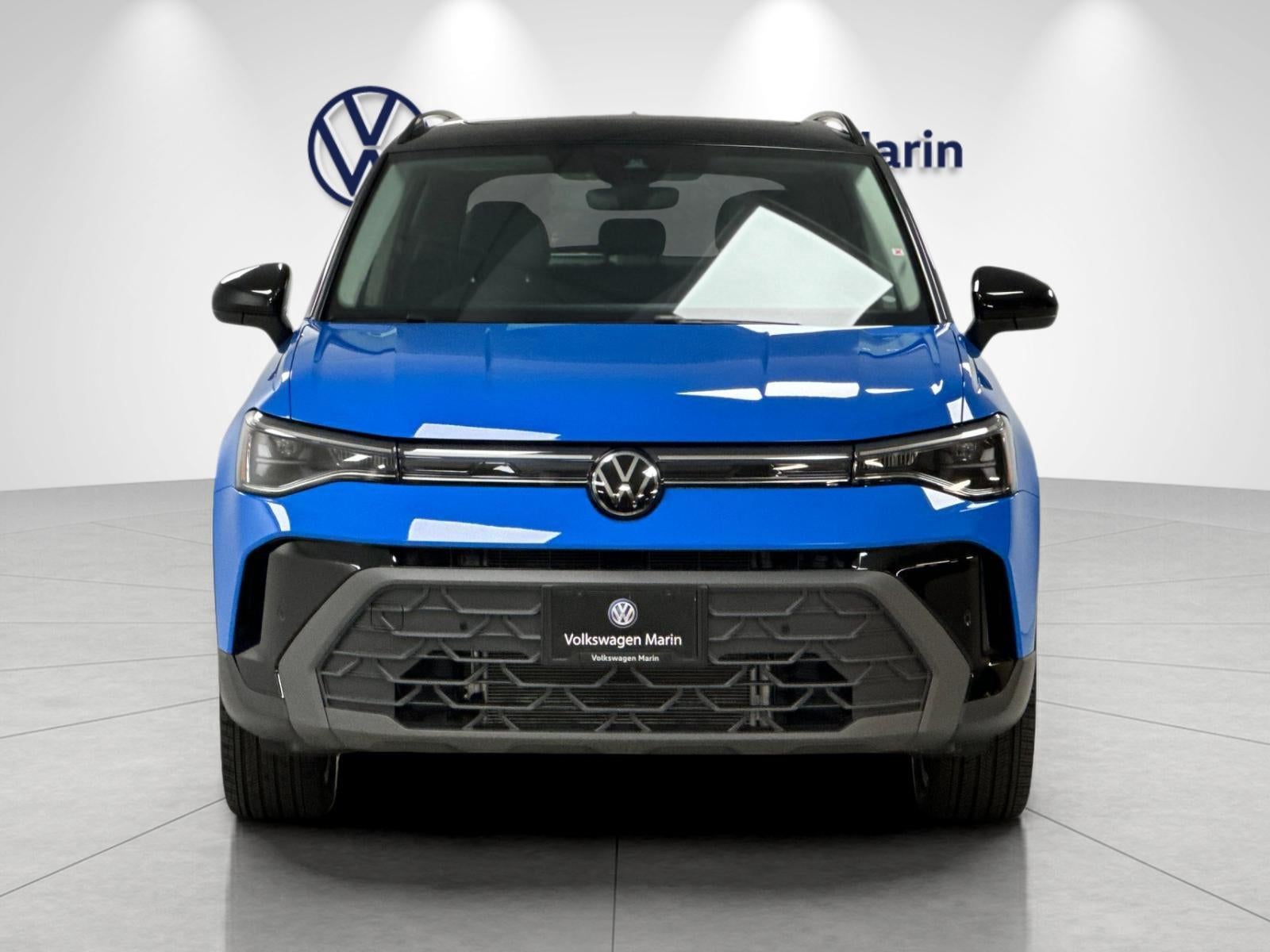 2025 Volkswagen Taos SE Black