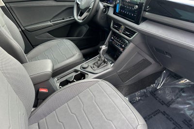 2026 Volkswagen Taos SE Black