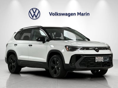 2025 Volkswagen Taos SE Black