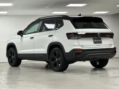 2026 Volkswagen Taos SE Black