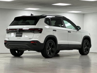 2026 Volkswagen Taos SE Black