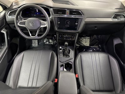 2023 Volkswagen Tiguan SE