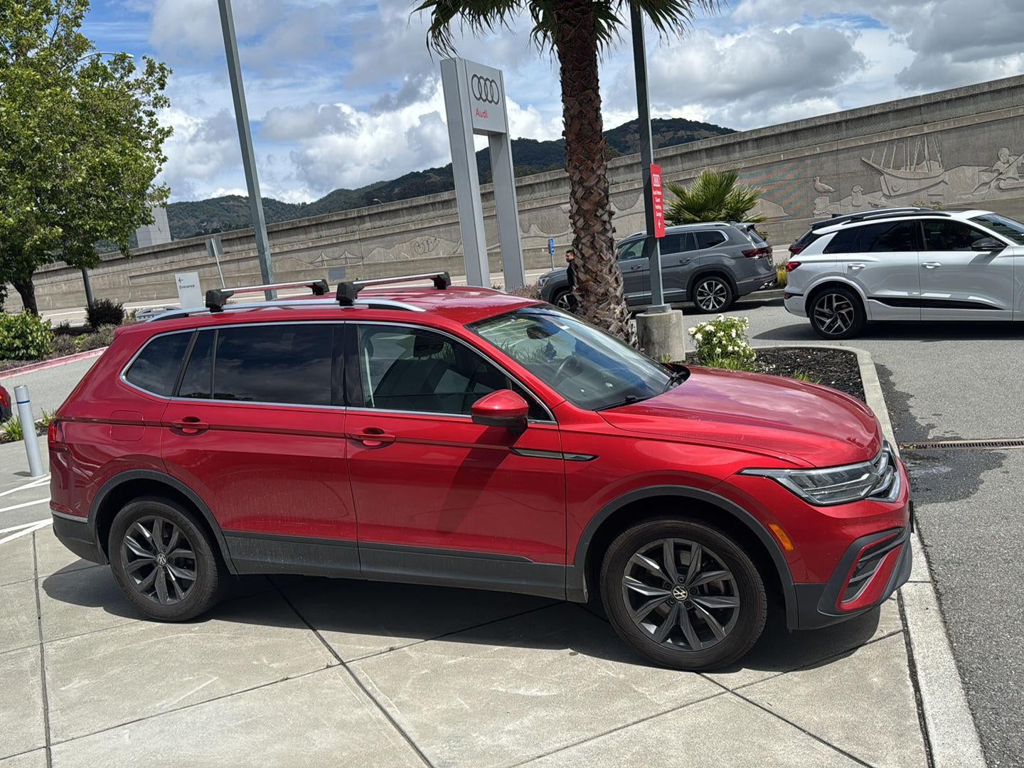 2023 Volkswagen Tiguan SE