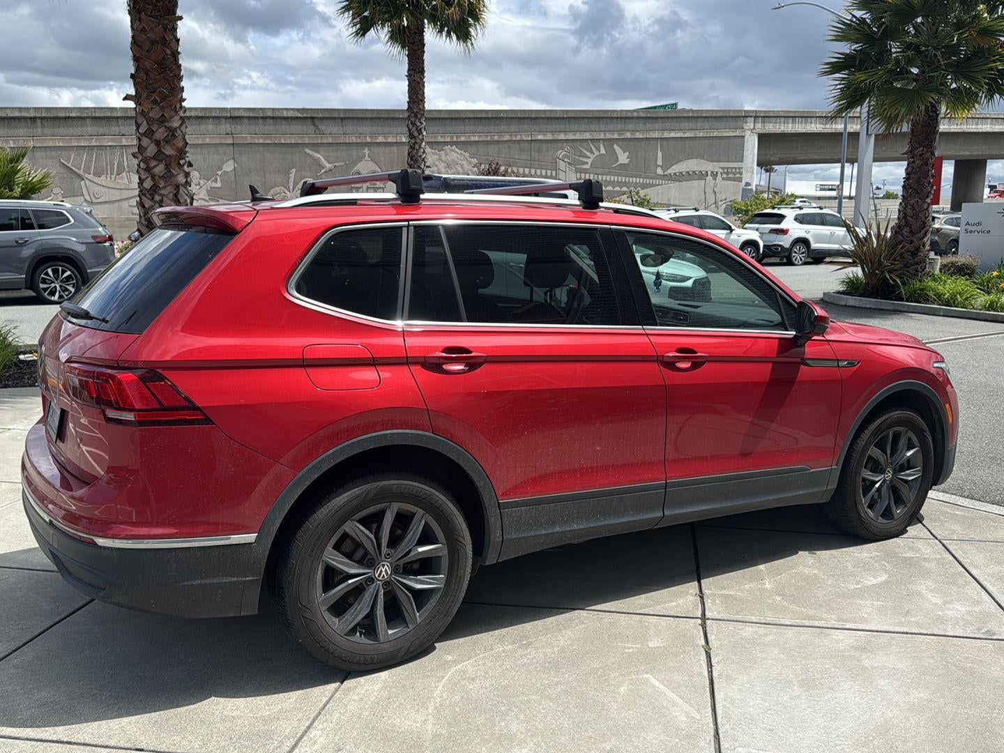2023 Volkswagen Tiguan SE