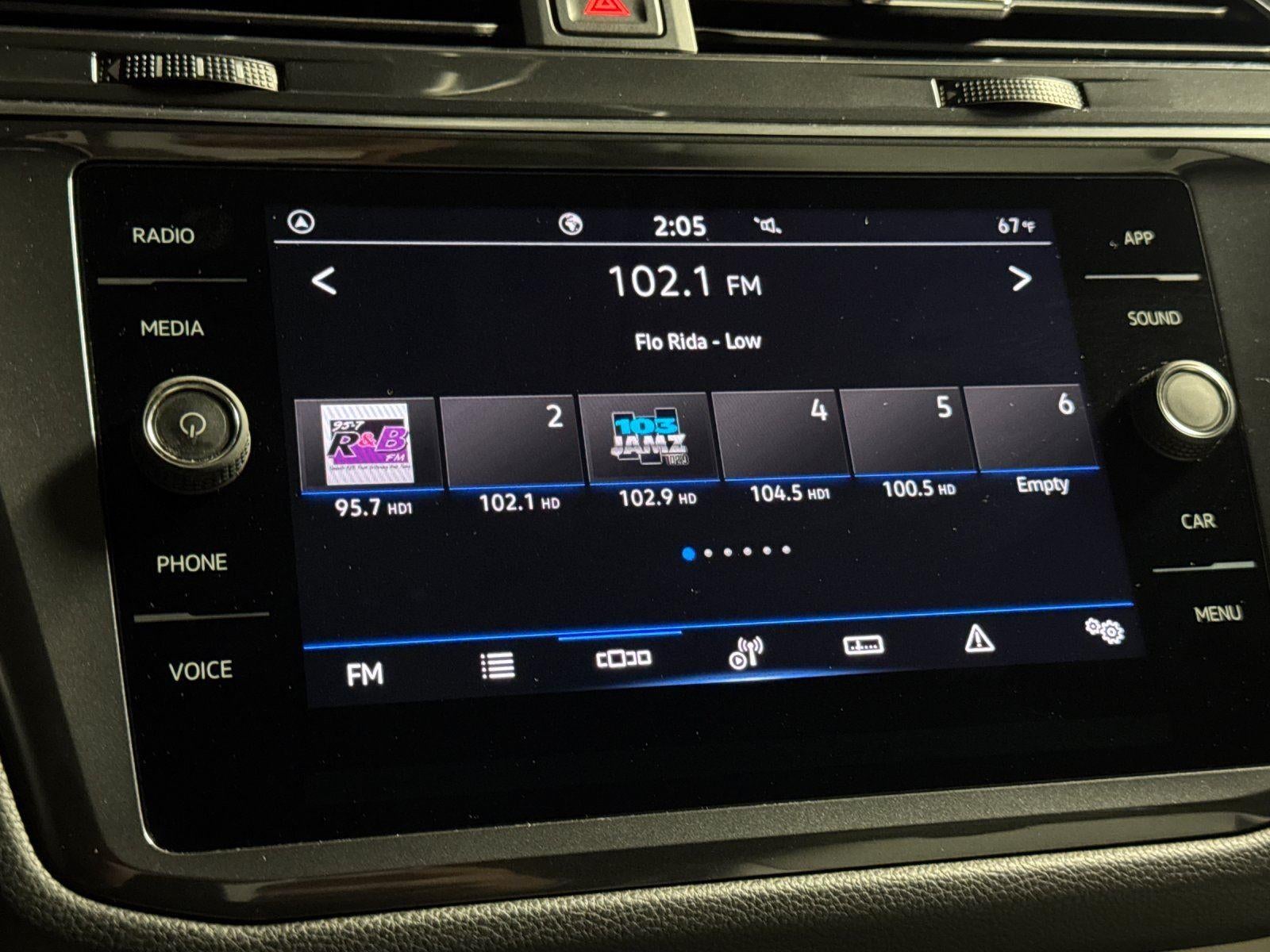 2023 Volkswagen Tiguan SE