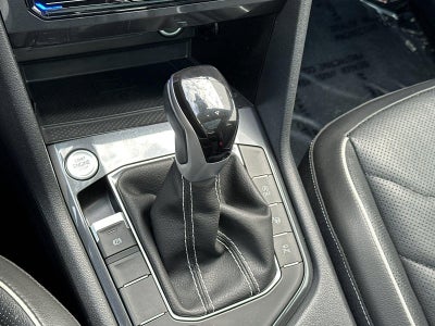 2024 Volkswagen Tiguan SEL R-Line