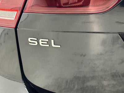 2024 Volkswagen Tiguan SEL R-Line