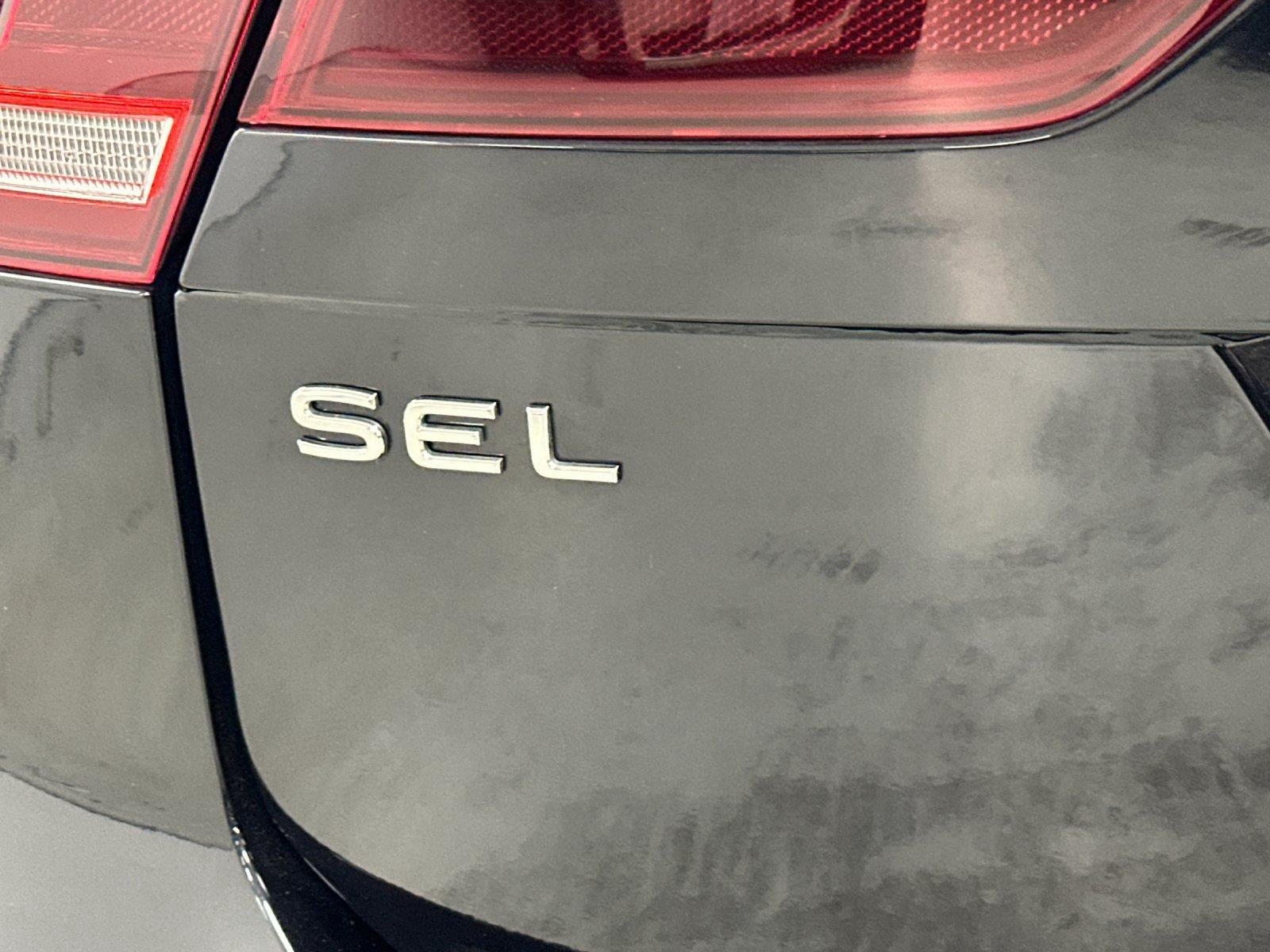 2024 Volkswagen Tiguan SEL R-Line