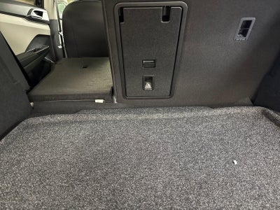 2026 Volkswagen Taos SEL
