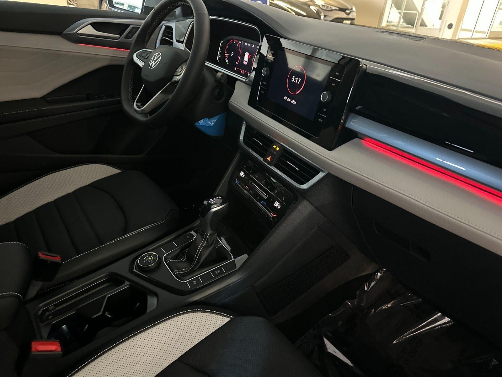 2026 Volkswagen Taos SEL