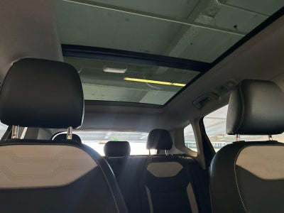 2026 Volkswagen Taos SEL