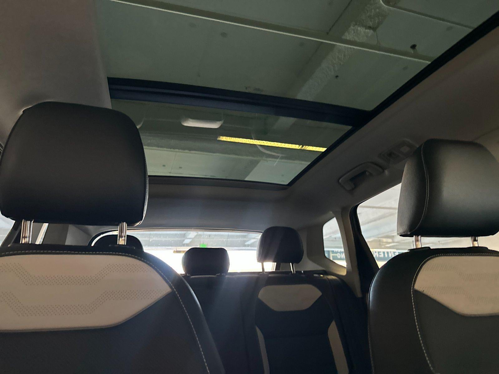 2026 Volkswagen Taos SEL