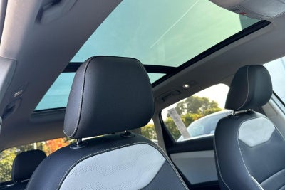 2026 Volkswagen Taos SEL