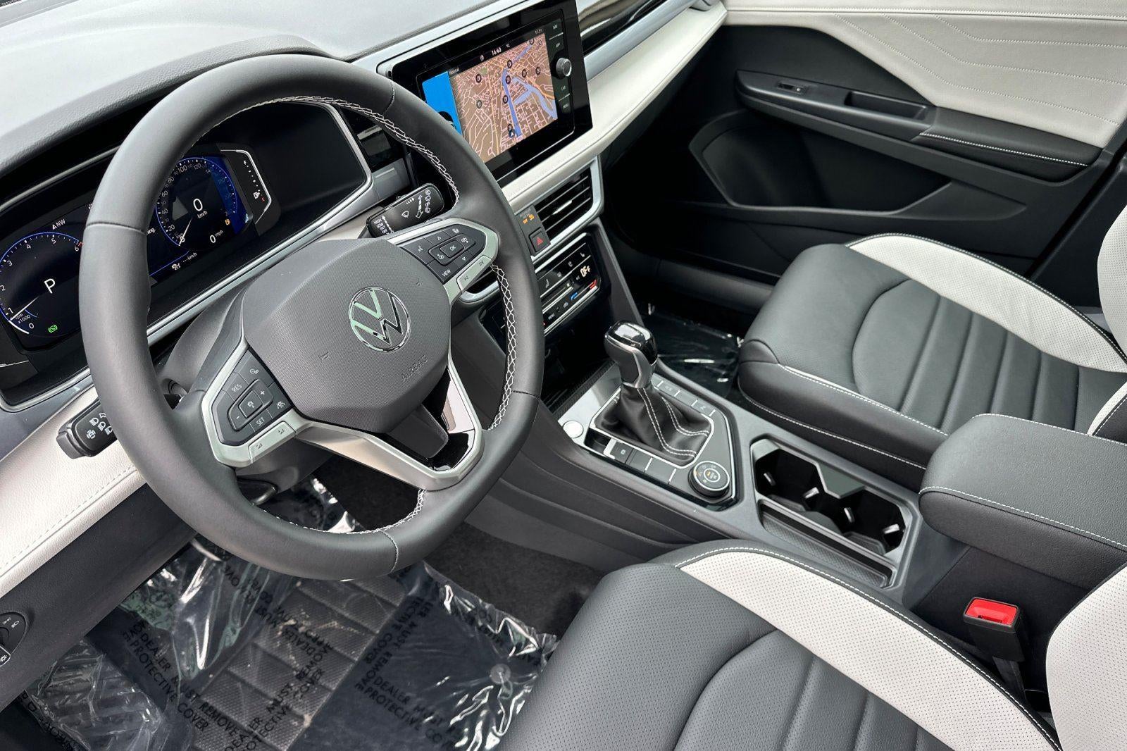 2026 Volkswagen Taos SEL