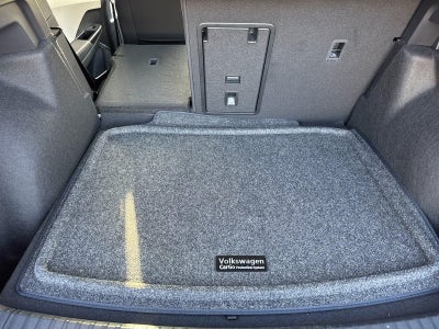 2026 Volkswagen Taos SEL