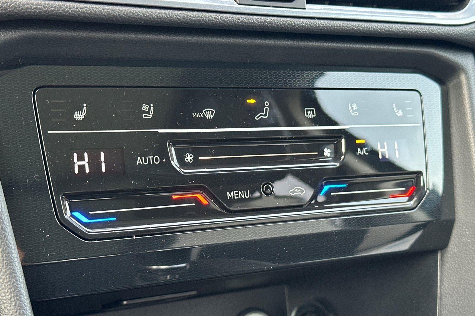 2026 Volkswagen Taos SEL