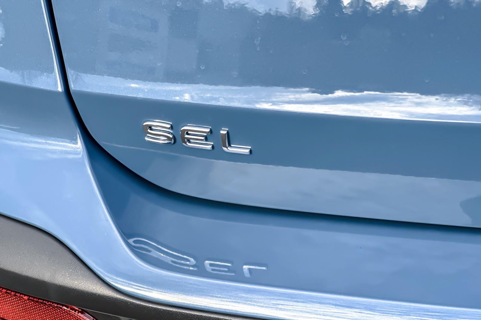 2026 Volkswagen Taos SEL