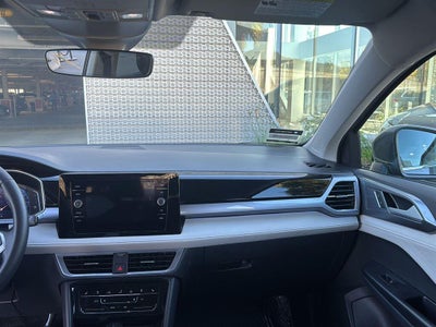 2026 Volkswagen Taos SEL