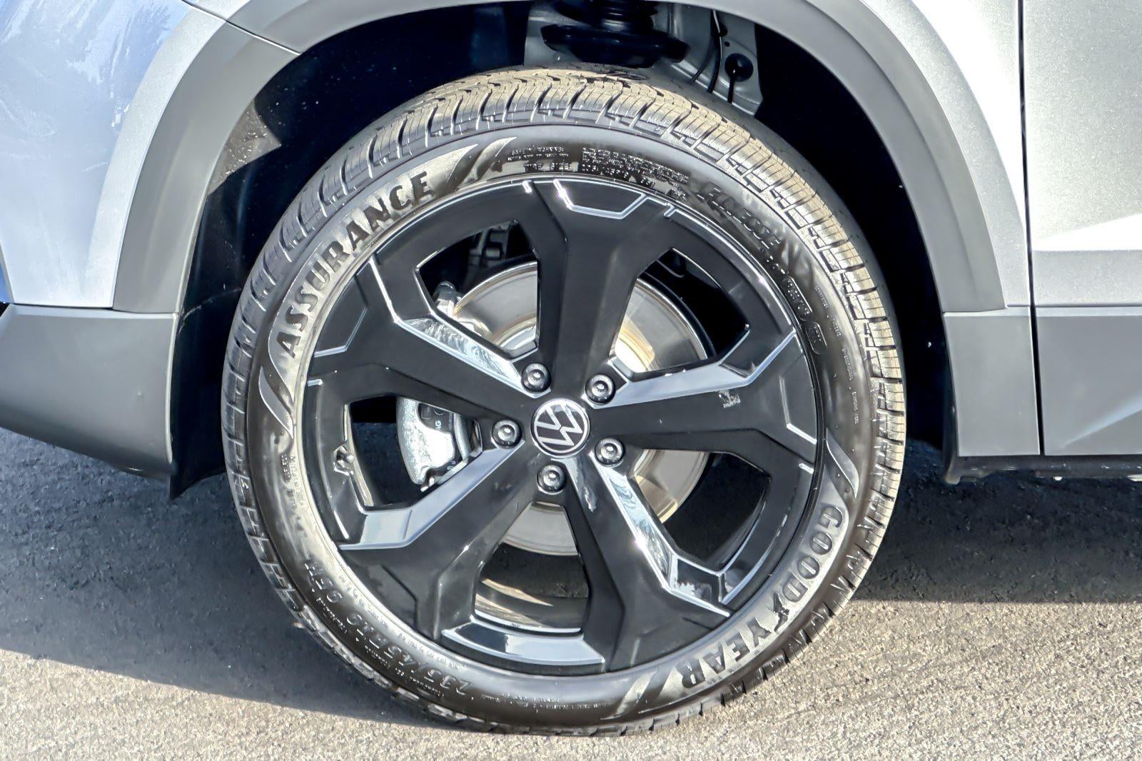 2026 Volkswagen Taos SEL