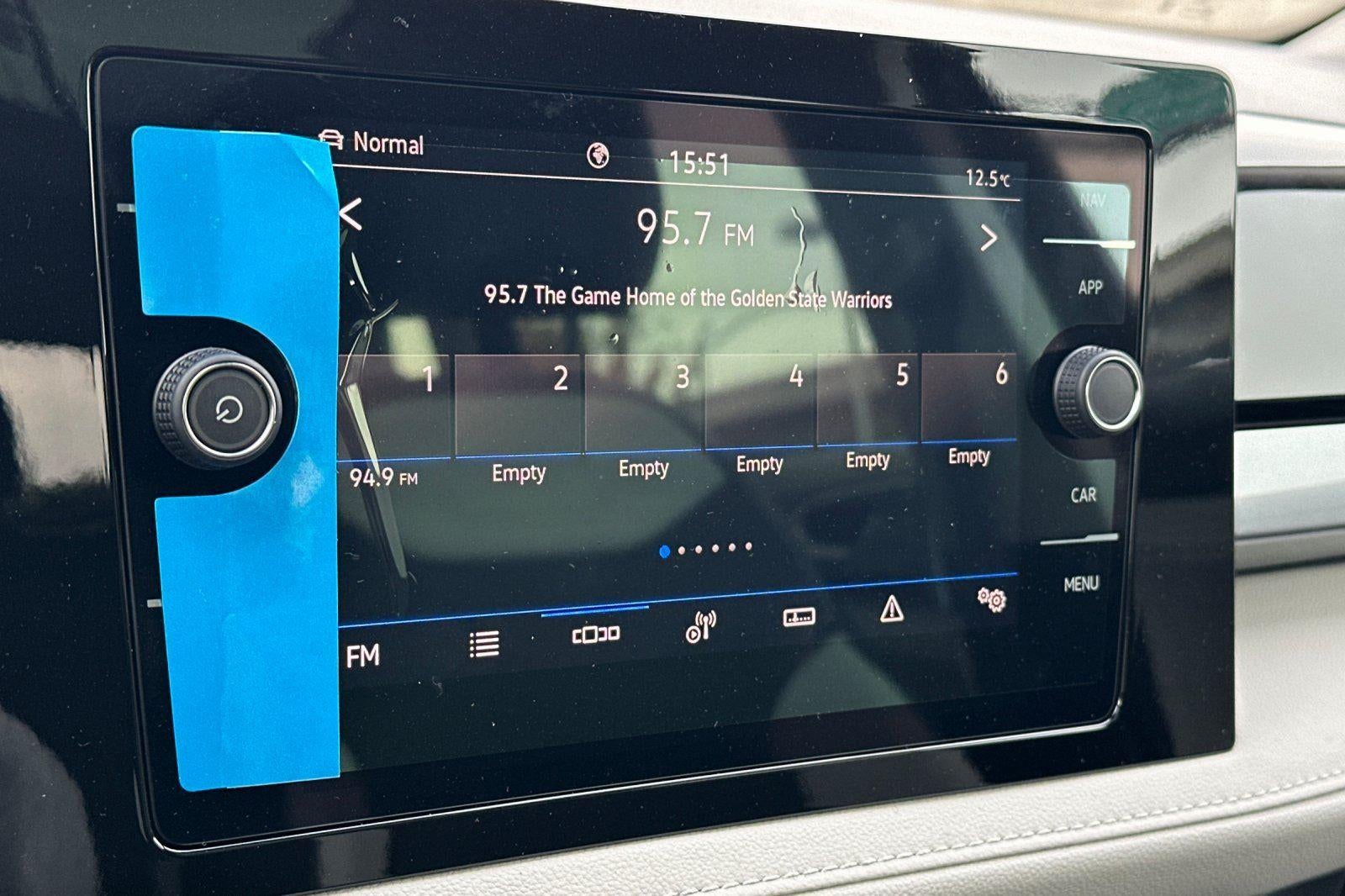 2026 Volkswagen Taos SEL