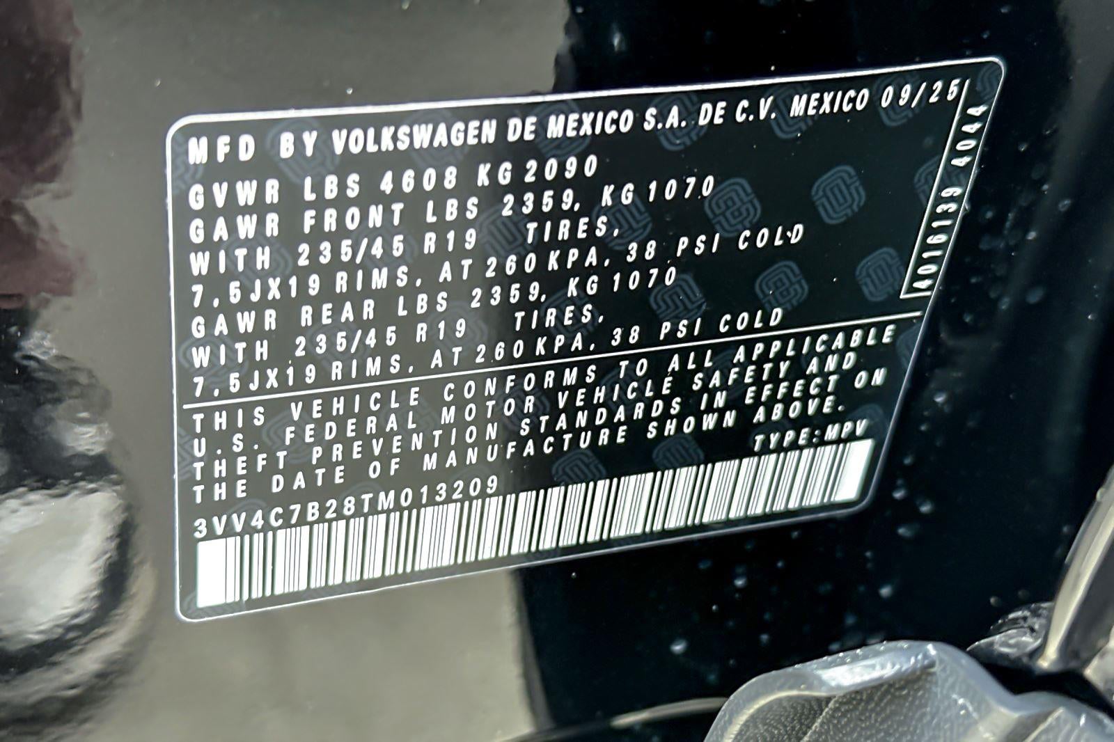 2026 Volkswagen Taos SEL