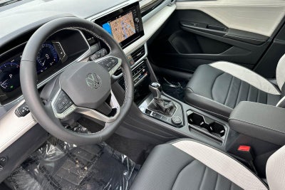 2026 Volkswagen Taos SEL