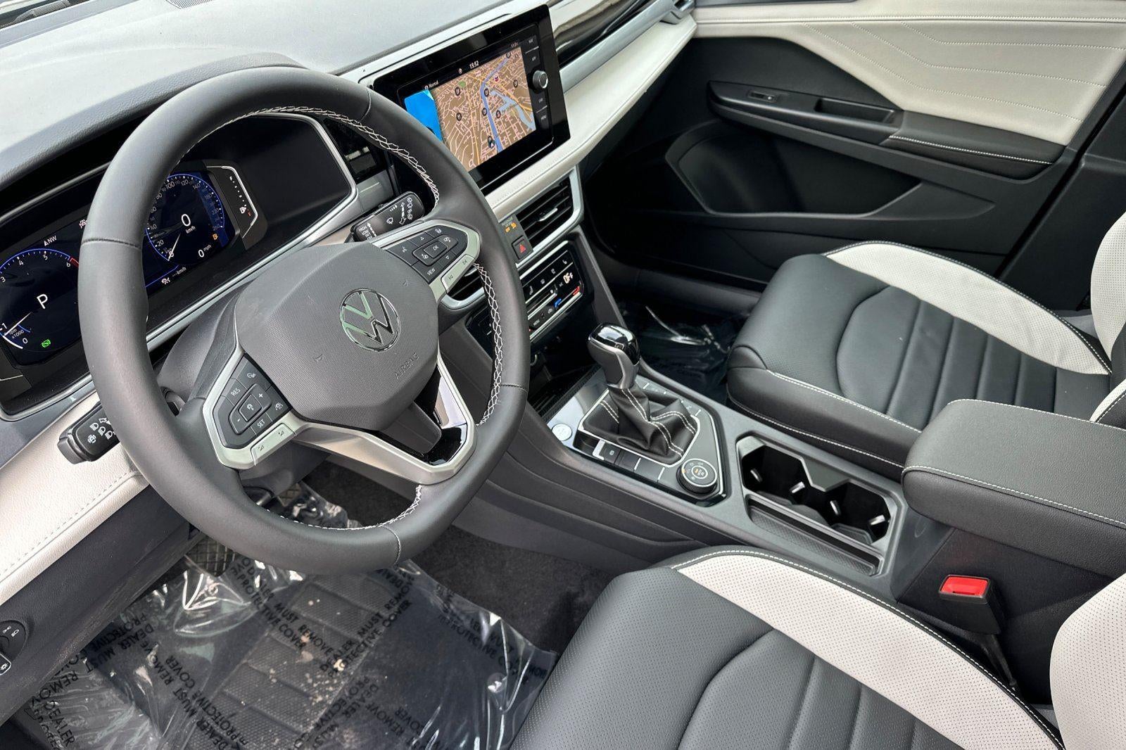 2026 Volkswagen Taos SEL