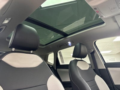 2026 Volkswagen Taos SEL