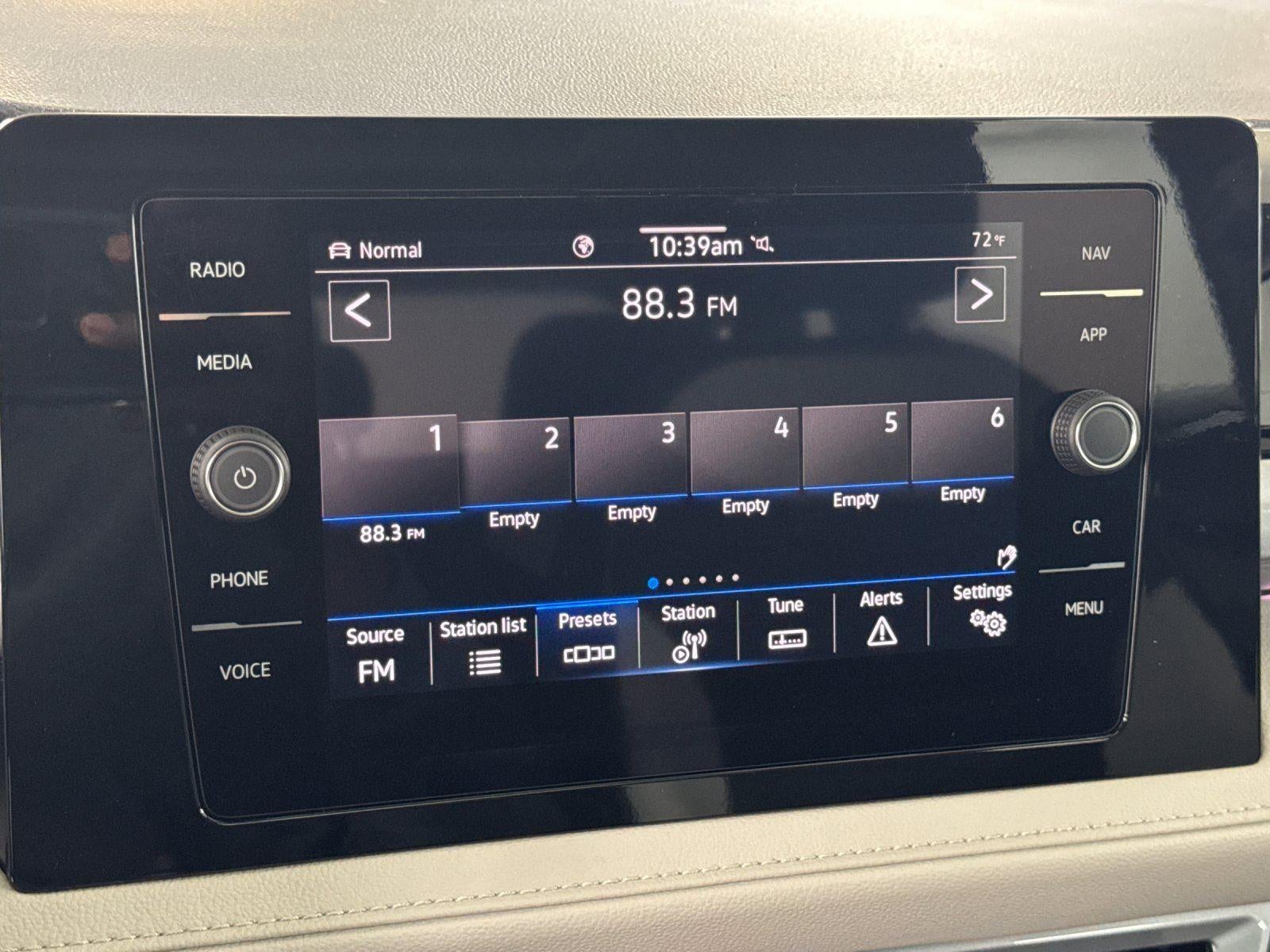 2026 Volkswagen Taos SEL