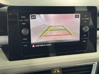 2026 Volkswagen Taos SEL