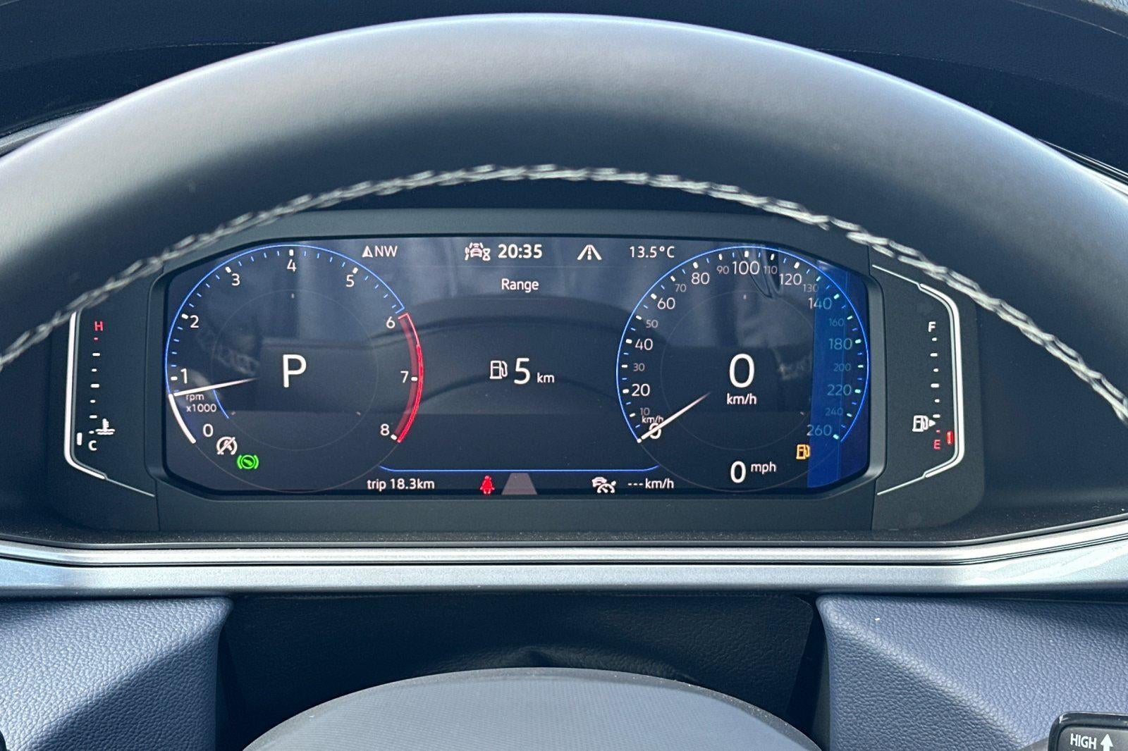 2026 Volkswagen Taos SEL