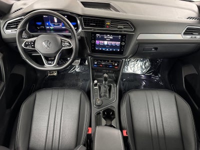 2023 Volkswagen Tiguan SE R-Line Black