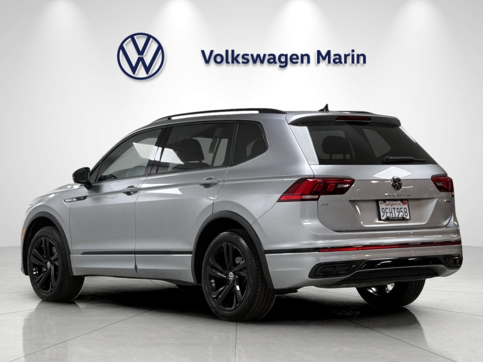 2023 Volkswagen Tiguan SE R-Line Black