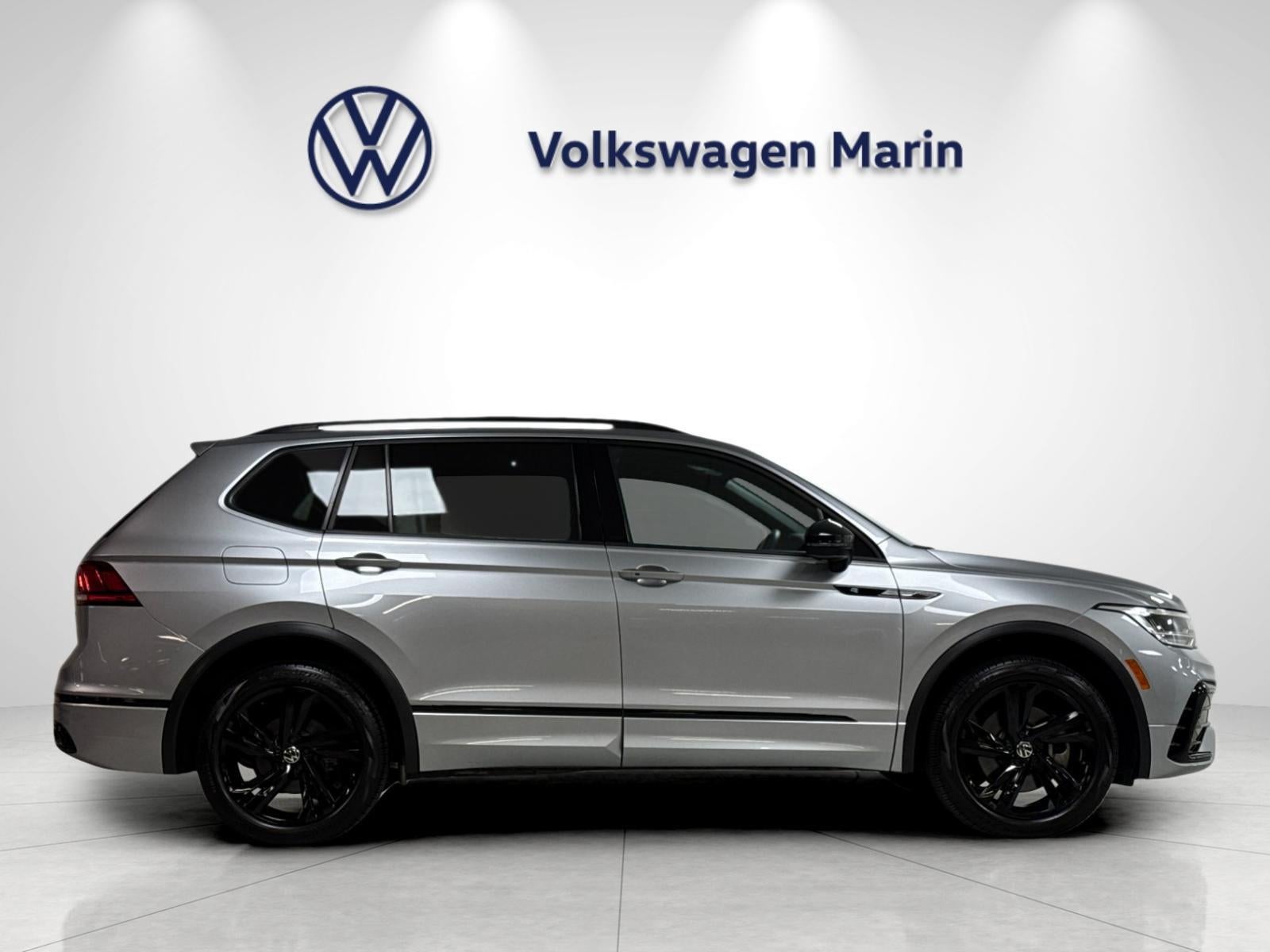 2023 Volkswagen Tiguan SE R-Line Black