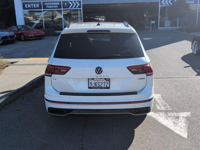 2024 Volkswagen Tiguan SE R-Line Black