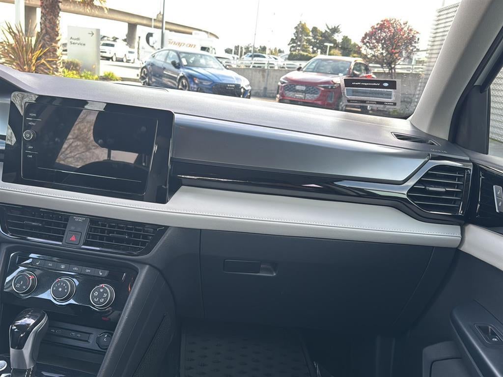 2025 Volkswagen Taos S