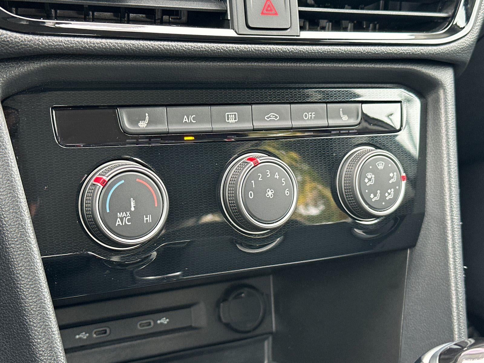 2025 Volkswagen Taos S