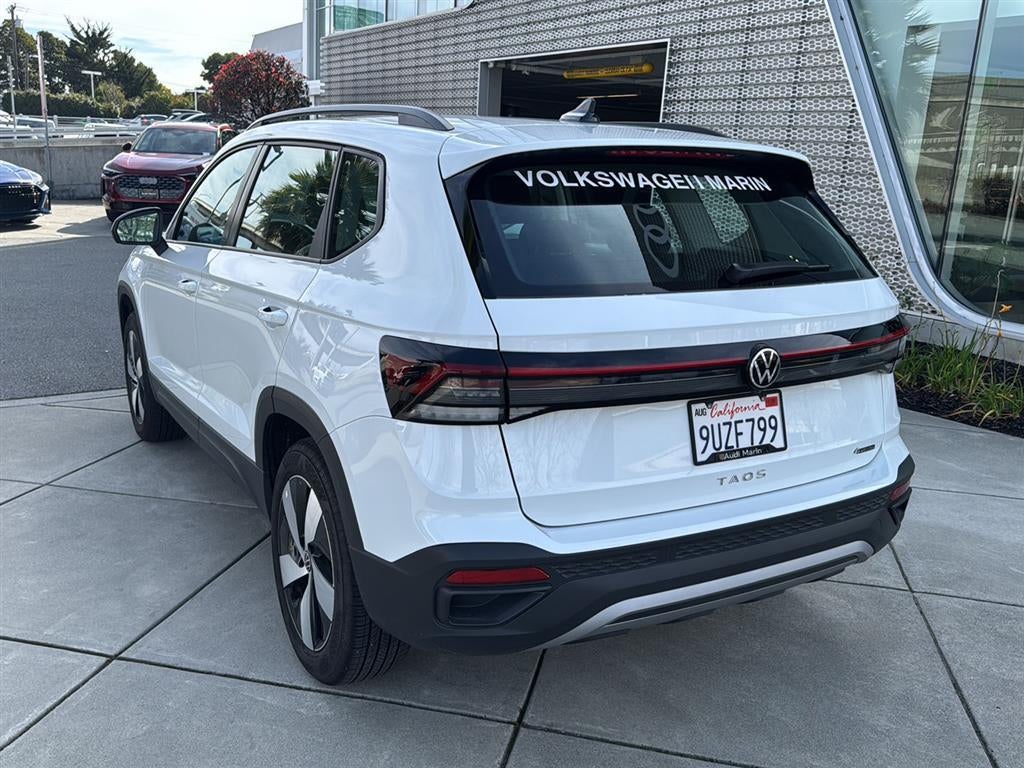 2025 Volkswagen Taos S