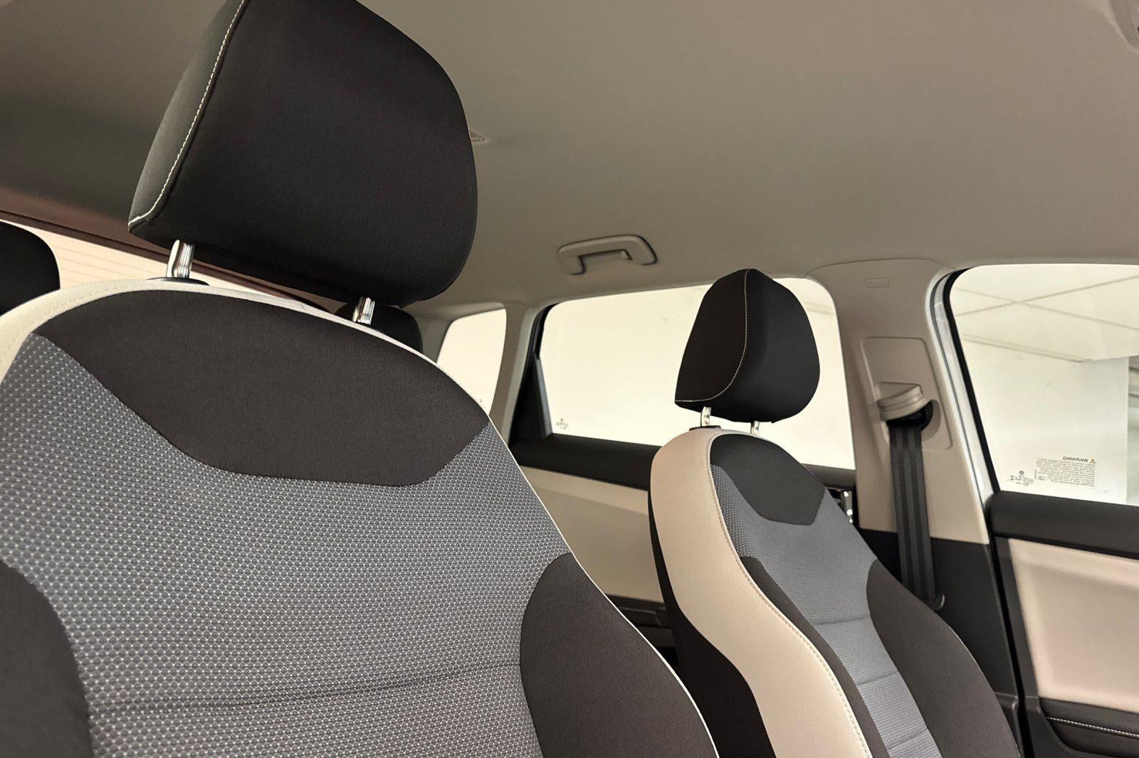 2025 Volkswagen Taos S