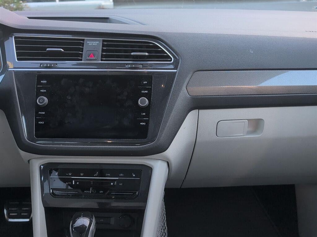 2022 Volkswagen Tiguan SE R-Line Black