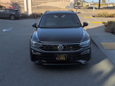2022 Volkswagen Tiguan SE R-Line Black