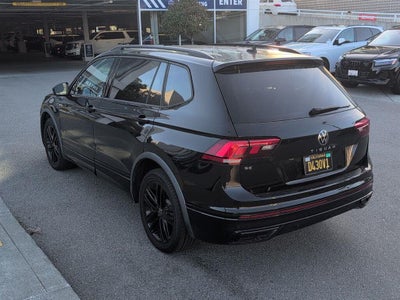 2022 Volkswagen Tiguan SE R-Line Black
