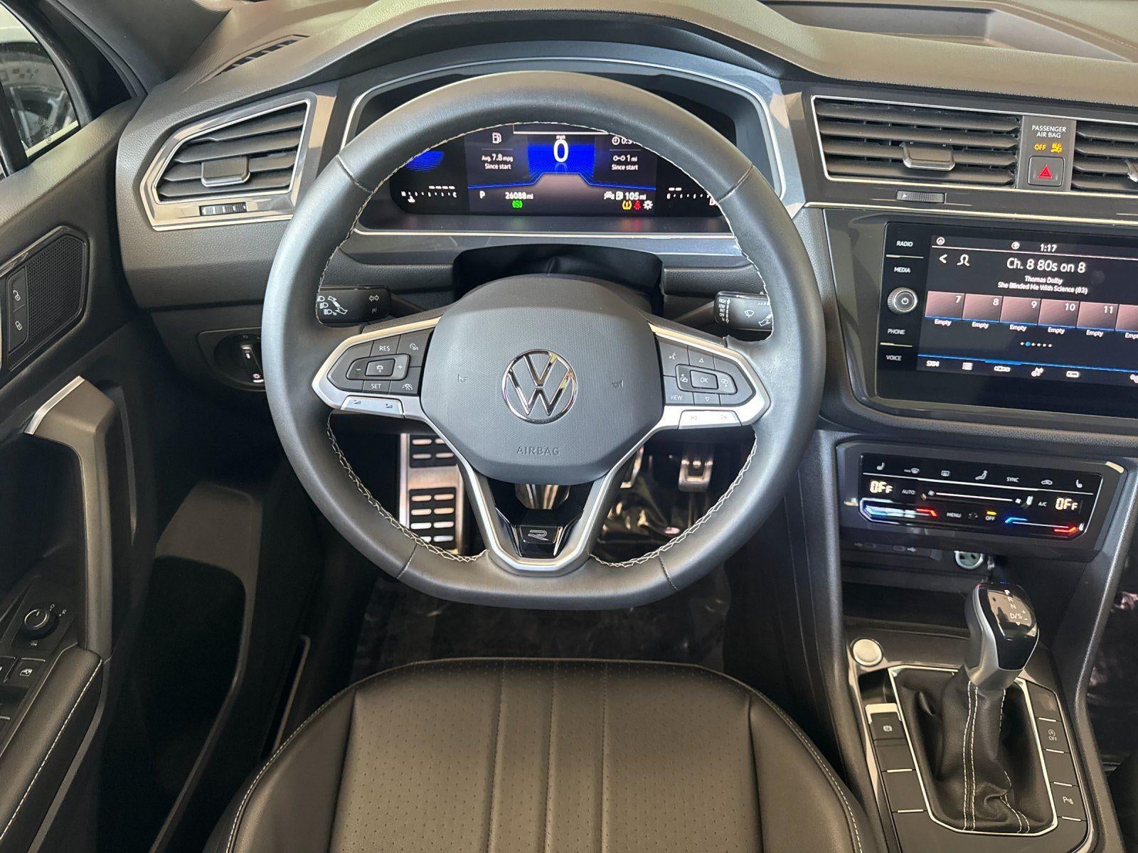 2023 Volkswagen Tiguan SE R-Line Black