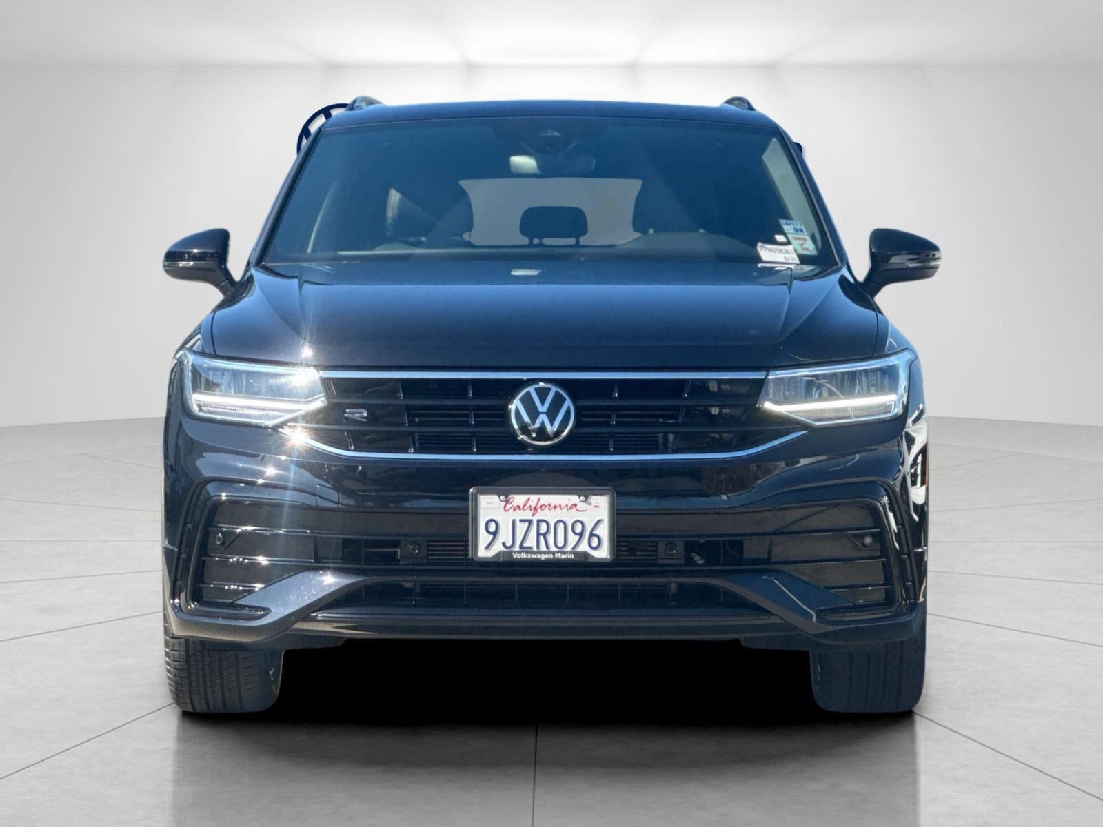 2023 Volkswagen Tiguan SE R-Line Black