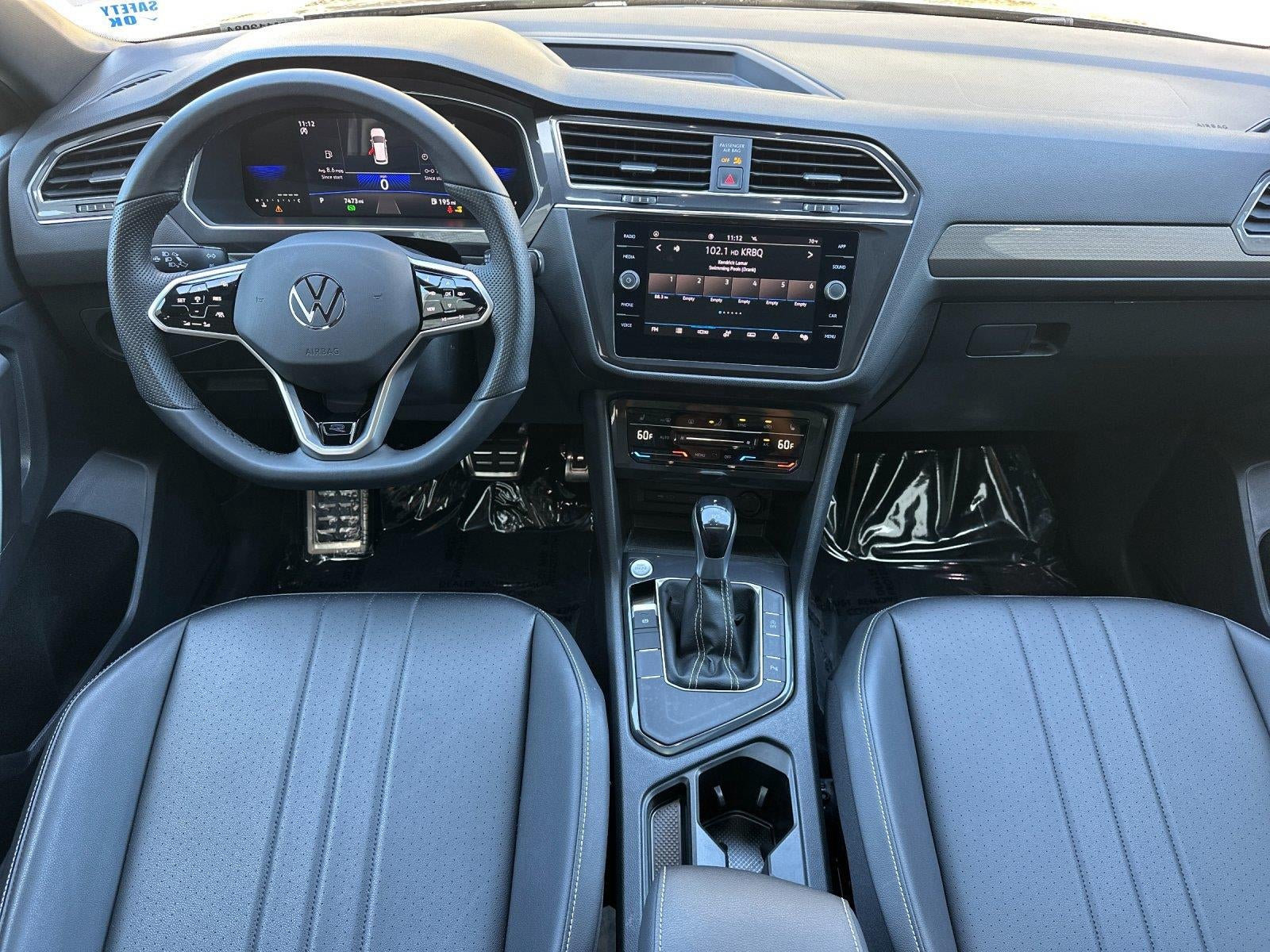 2023 Volkswagen Tiguan SE R-Line Black
