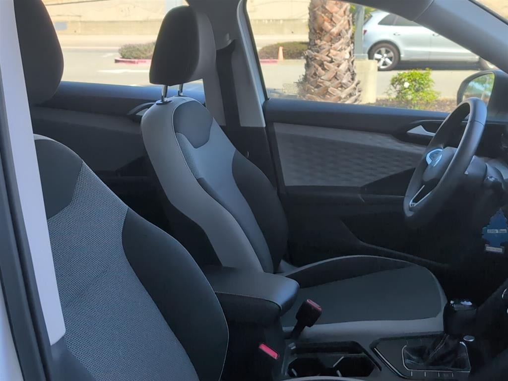 2023 Volkswagen Taos S