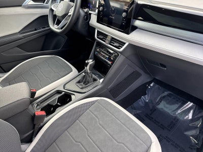 2025 Volkswagen Taos SE