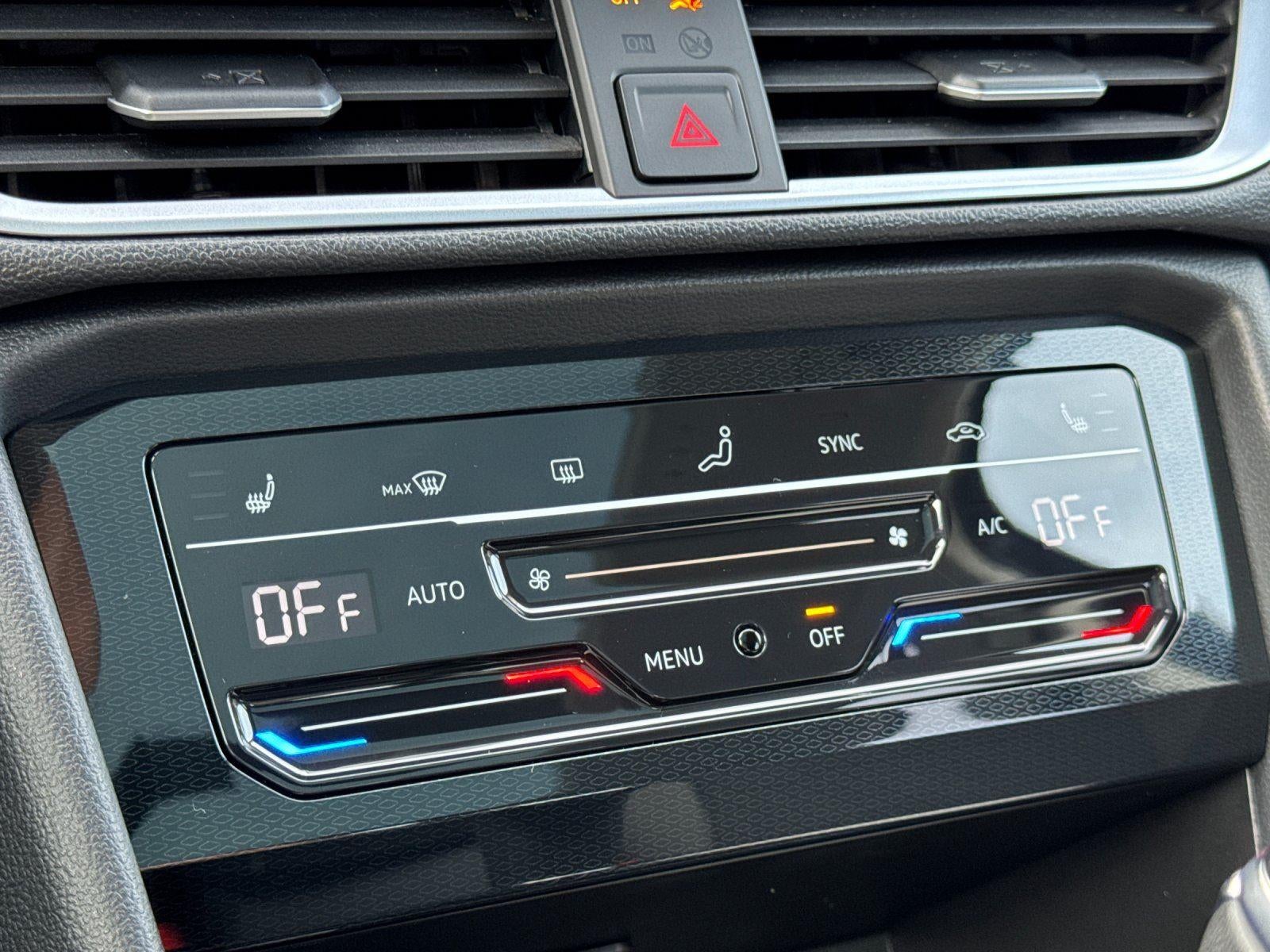 2025 Volkswagen Taos SE