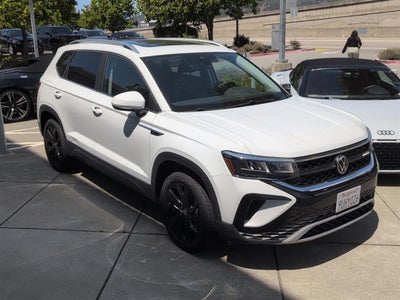 2023 Volkswagen Taos SE