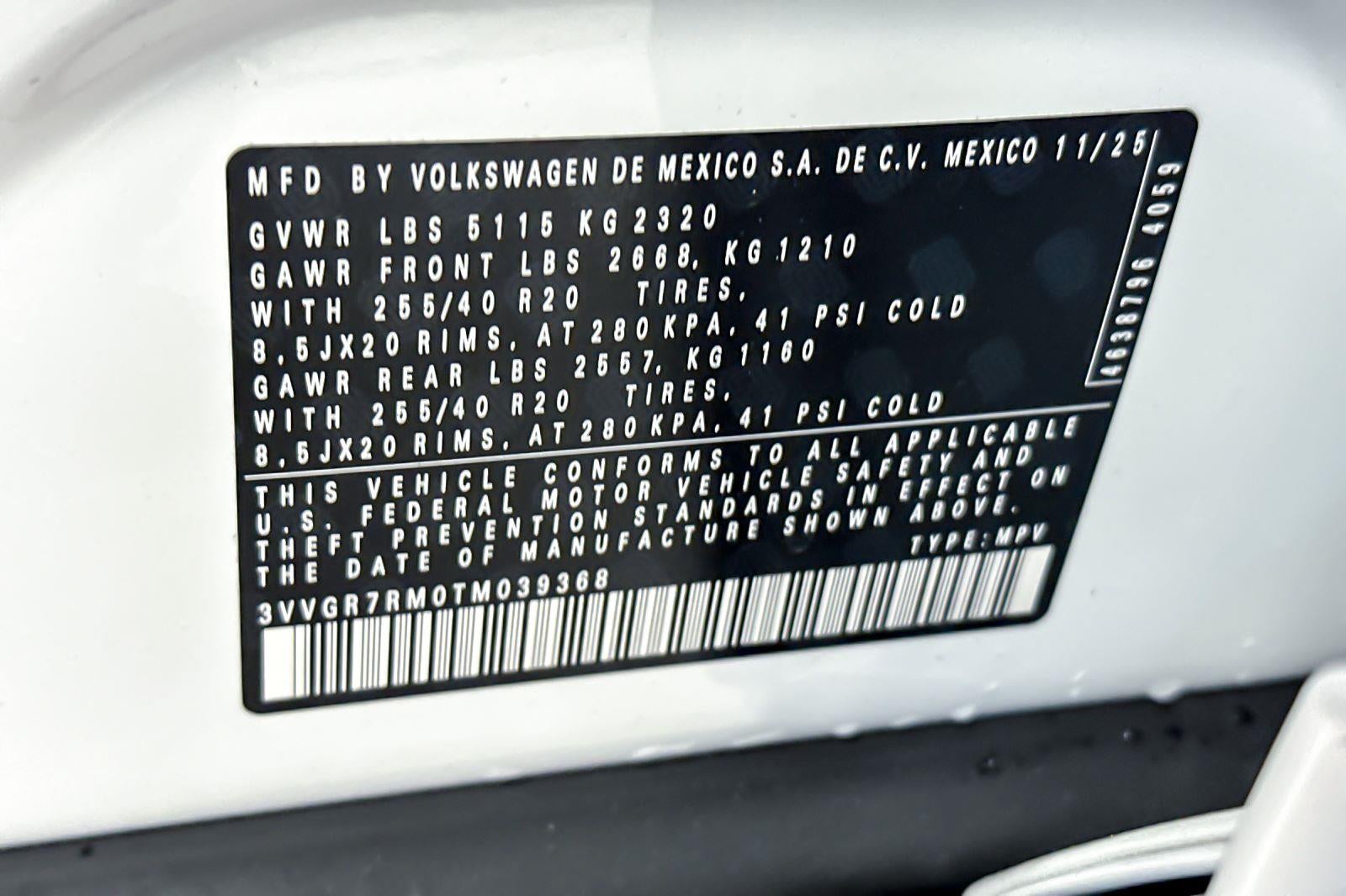 2026 Volkswagen Tiguan SE R-Line Black